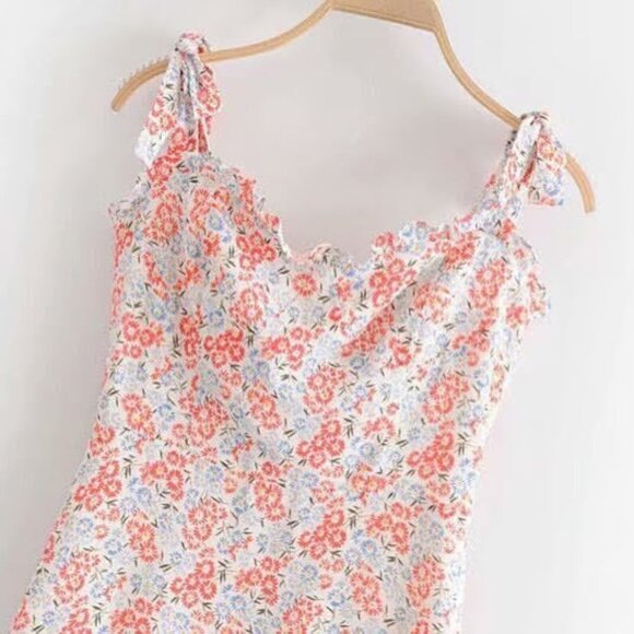 Long Floral Midi Dress by Manu Reformation Nikita Shelby White Blue Red Ruffle 2 - Picture 14 of 16